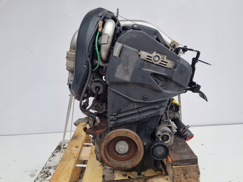 Motor Renault Fluence Scenic K9K834 1.5 DCI 90PS 66kW 65TKm 2009 Diesel Komplett