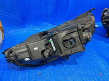Laden Sie das Bild in den Galerie-Viewer, Frontscheinwerfer Opel Insignia B 39102889 39102888 Rechts oder Links SCH4463557849vr