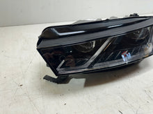 Laden Sie das Bild in den Galerie-Viewer, Frontscheinwerfer Skoda Octavia IV 5E4941015A LED Links Scheinwerfer Headlight SCH6043097259sj