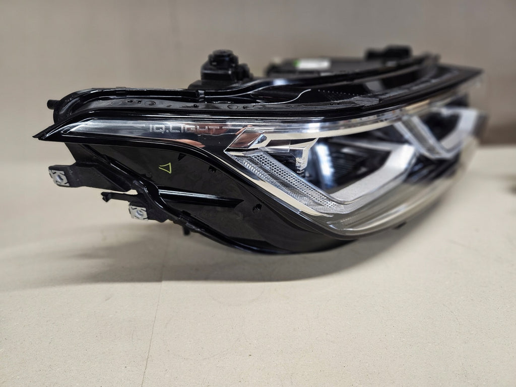 Frontscheinwerfer VW Tiguan 5NN941081D 5NN941082D Full LED Ein Satz Headlight