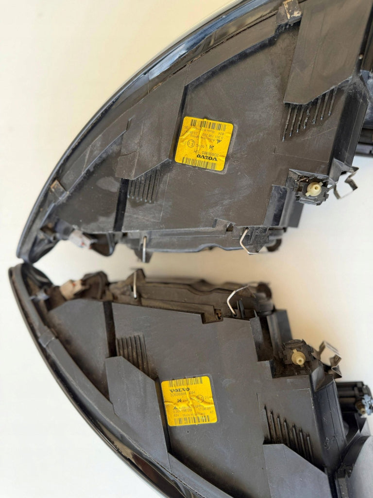 Frontscheinwerfer Volvo S40 II 30698886 30698885 Ein Satz Scheinwerfer Headlight SCH7372314022ev