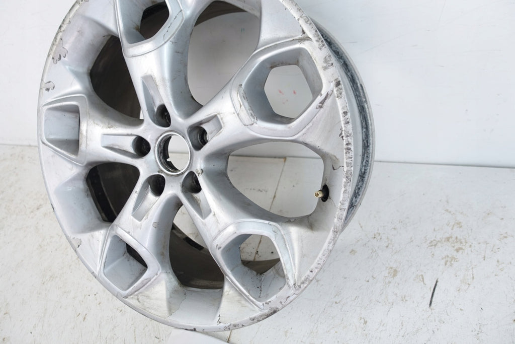 1x Alufelge 19 Zoll 8.0" 5x108 52 5ET Glanz Silber 8V4JCB Ford Kuga I Rim Wheel FEL9320233034dl
