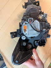 Laden Sie das Bild in den Galerie-Viewer, Frontscheinwerfer Mazda 6 Gj Links Scheinwerfer Headlight SCH9486376578tg