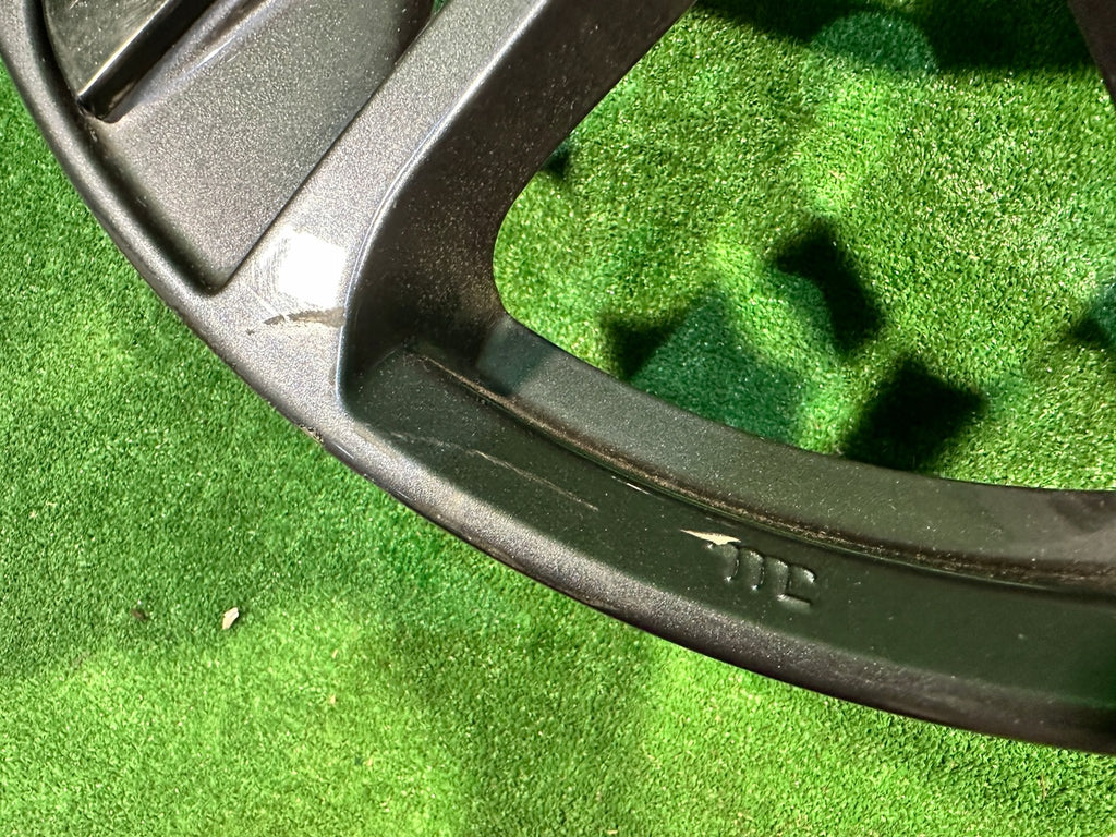 1x Alufelge 18 Zoll 7.0" 5x114.3 47ET KE409-1K301 Nissan Juke Rim Wheel