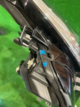 Laden Sie das Bild in den Galerie-Viewer, Frontscheinwerfer Toyota Camry CSC19546 Rechts Scheinwerfer Headlight SCH5286379826wz