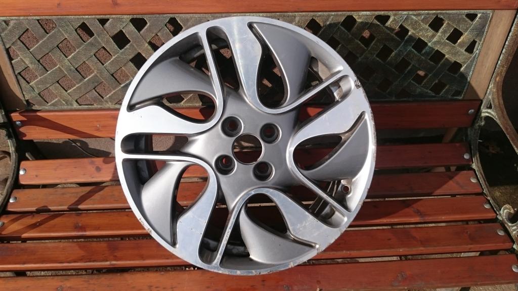 1x Alufelge 17 Zoll 7.0" 4x100 44ET Glanz Graphit 403000803 Mg Clio IV Captur