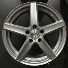 Laden Sie das Bild in den Galerie-Viewer, 4x Alufelge 17 Zoll 6.5" 5x112 44ET Seat Altea Xl Rim Wheel FEL6890257140yr