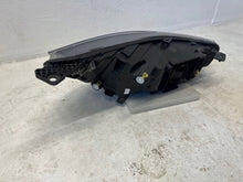 Laden Sie das Bild in den Galerie-Viewer, Frontscheinwerfer Ford Focus NX7B-13E015-CF Links Scheinwerfer Headlight SCH1288021498hx