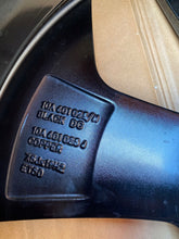 Load image into Gallery viewer, 1x Alufelge 19 Zoll 7.5" 5x112 50ET Glanz Schwarz 10A601025 Vw Rim Wheel FEL3728872083ed