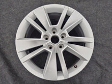 Load image into Gallery viewer, 1x Alufelge 17 Zoll 7.0" 5x112 45ET Glanz Silber 57A601025K Skoda Karoq FEL9330540061ol