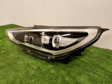 Laden Sie das Bild in den Galerie-Viewer, Frontscheinwerfer Hyundai I30 III G4921-21050 FULL LED Links Headlight