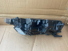 Laden Sie das Bild in den Galerie-Viewer, Frontscheinwerfer Skoda Octavia IV 5E4941015A LED Links Scheinwerfer Headlight SCH2192380413fu