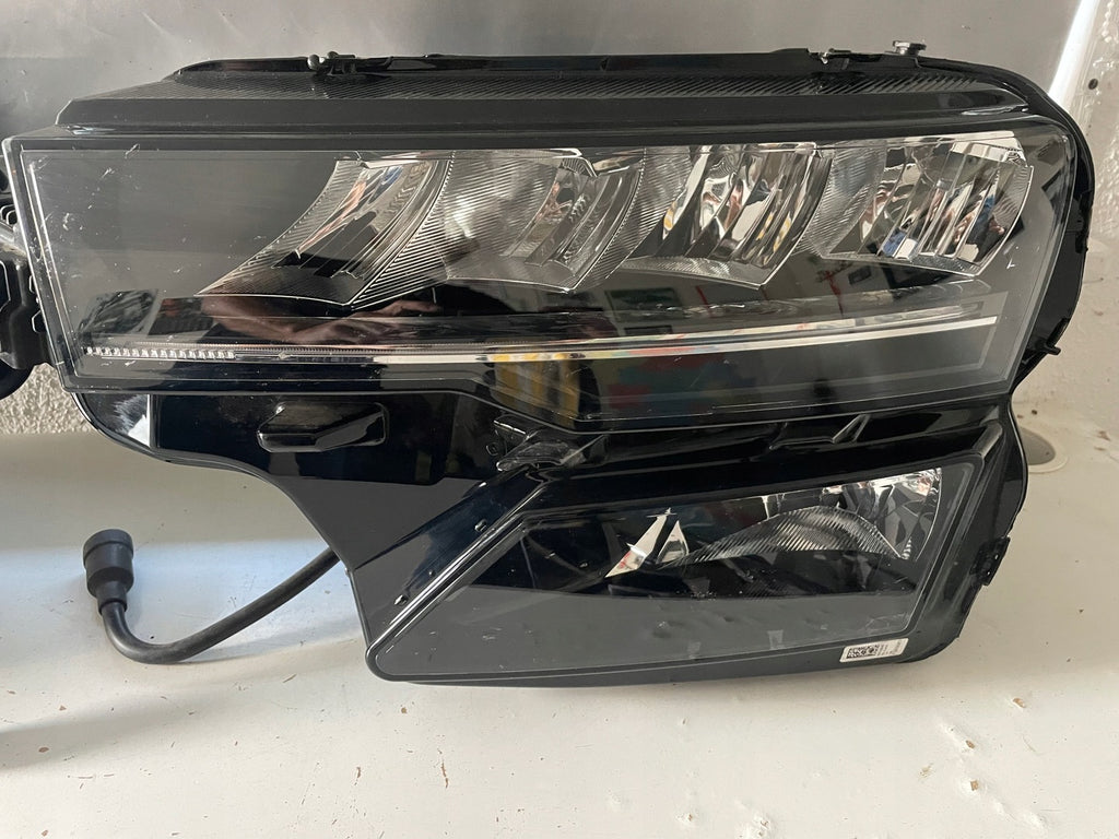 Frontscheinwerfer Skoda Karoq 57B941009 57B941010 Full LED Ein Satz Headlight SCH3878545658go