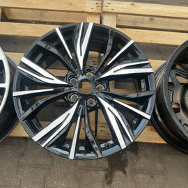 1x Alufelge 19 Zoll 5x114.3 Nissan Juke Rim Wheel FEL7970398836gn