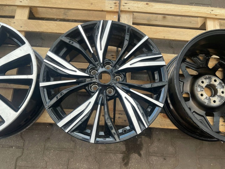 1x Alufelge 19 Zoll 5x114.3 Nissan Juke Rim Wheel FEL7970398836gn