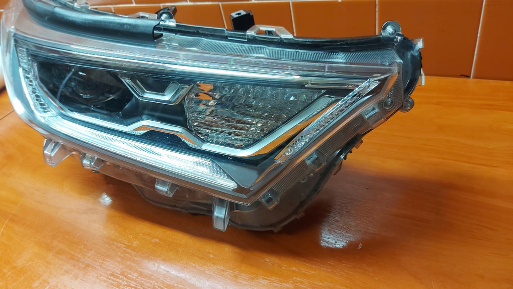 Frontscheinwerfer Toyota V 81145-42E50 LED Rechts Scheinwerfer Headlight