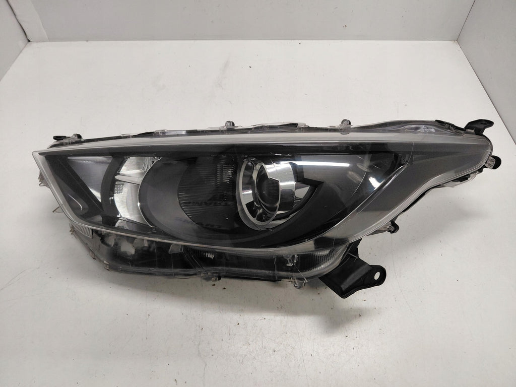 Frontscheinwerfer Toyota Yaris EUK0-6 Links Scheinwerfer Headlight SCH3573158784ly