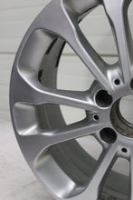 Load image into Gallery viewer, 1x Alufelge 17 Zoll 6.5&quot; 5x112 38ET Schwarz A1564011700 Mercedes-Benz Gla