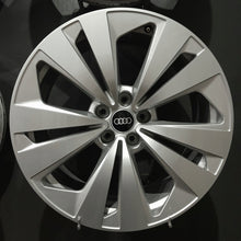 Laden Sie das Bild in den Galerie-Viewer, 4x Alufelge 19 Zoll 8.5" 5x112 20ET Glanz Silber 4M8601025 Audi Rim Wheel FEL6831336498dq