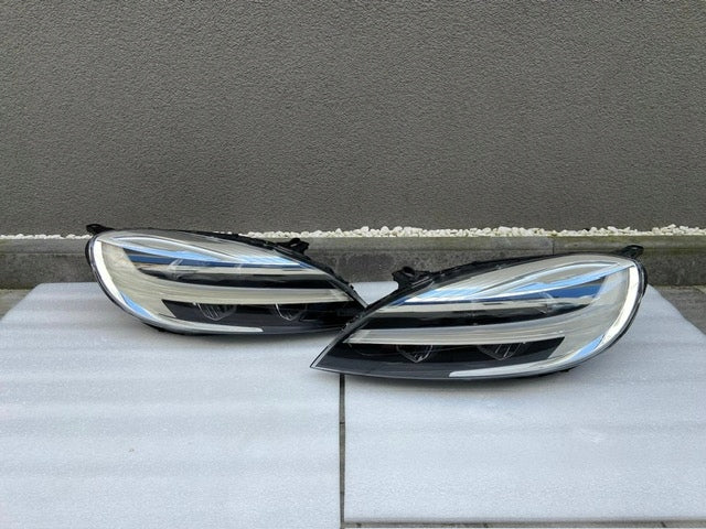 Frontscheinwerfer Volvo V40 32228479 32228478 Ein Satz Scheinwerfer Headlight SCH5666316854xy
