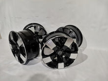 Laden Sie das Bild in den Galerie-Viewer, 4x Alufelge 18 Zoll 7.5" 5x108 50 5ET 31471553 Volvo V60 I Xc60 Rim Wheel FEL7636689561nr