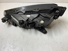 Laden Sie das Bild in den Galerie-Viewer, Frontscheinwerfer Skoda Superb III 3V1941016D LED Rechts Scheinwerfer Headlight