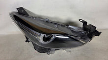 Laden Sie das Bild in den Galerie-Viewer, Frontscheinwerfer Mazda 3 Bm BSP551030 Rechts Scheinwerfer Headlight SCH1051424606oh