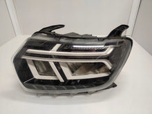 Laden Sie das Bild in den Galerie-Viewer, Frontscheinwerfer Dacia Duster 260602465R Full LED Links Scheinwerfer Headlight SCH4312870174xa