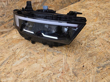 Laden Sie das Bild in den Galerie-Viewer, Frontscheinwerfer Opel Astra 662588537 Rechts Scheinwerfer Headlight SCH4811021582sl