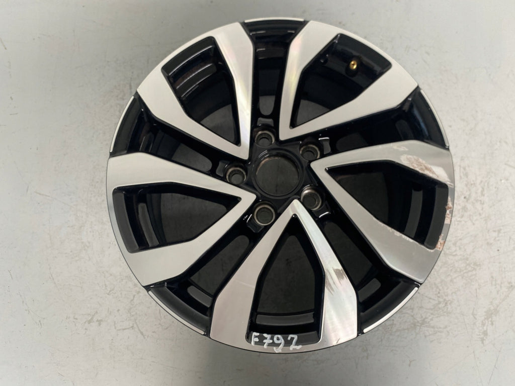 1x Alufelge 16 Zoll 7.0" 5x112 48ET 5H0601025AC VW Golf Viii Rim Wheel FEL6561041579xb
