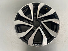 Load image into Gallery viewer, 1x Alufelge 16 Zoll 7.0" 5x112 48ET 5H0601025AC VW Golf Viii Rim Wheel FEL6561041579xb
