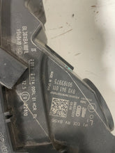 Laden Sie das Bild in den Galerie-Viewer, Frontscheinwerfer Audi A3 8Y0941011 Full LED Ein Stück (Rechts oder Links)