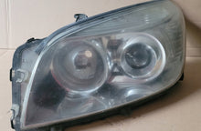 Laden Sie das Bild in den Galerie-Viewer, Frontscheinwerfer Toyota III 81170-42311 Links Scheinwerfer Headlight SCH2678147617mg
