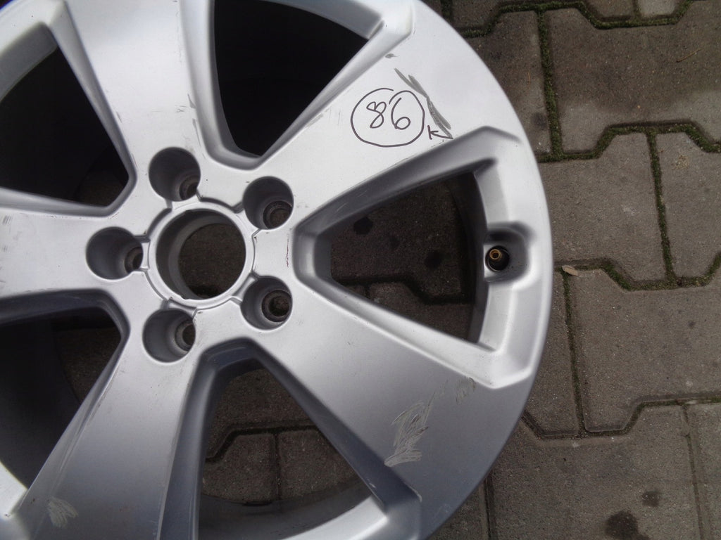 4x Alufelge 17 Zoll 6.0" 5x112 48ET Glanz Silber 8V0601025C Audi A3 Golf