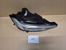 Laden Sie das Bild in den Galerie-Viewer, Frontscheinwerfer Volvo Xc60 31655231 Rechts Scheinwerfer Headlight SCH1657339058au