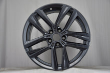 Laden Sie das Bild in den Galerie-Viewer, 1x Alufelge 18 Zoll 8.5" 5x112 36ET Glanz Graphit 6896768 BMW Gran G26 Mg FEL8520668014du