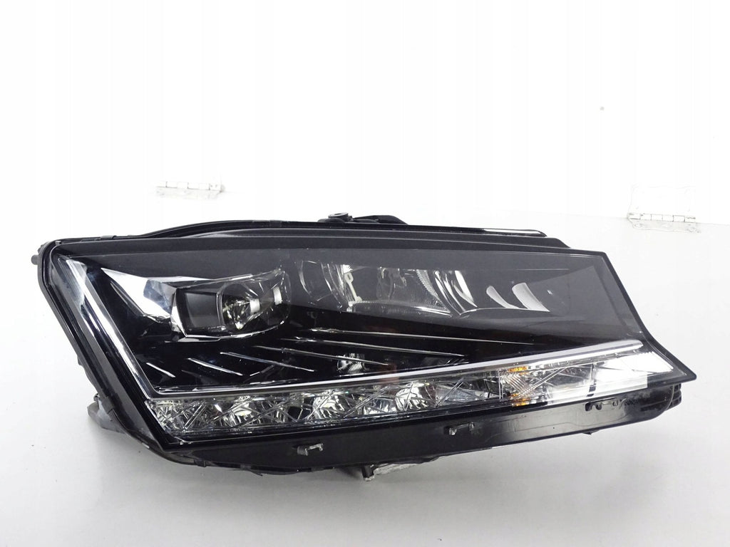 Frontscheinwerfer Skoda Fabia III 6V1941016F Rechts Scheinwerfer Headlight SCH8623343268xy