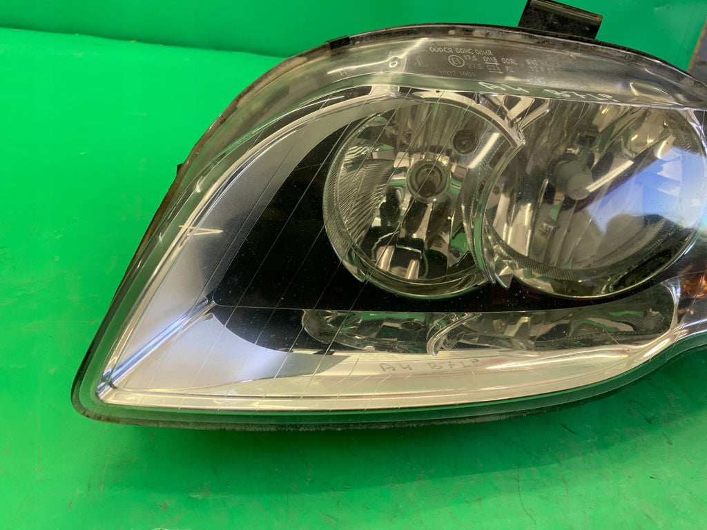 Frontscheinwerfer Audi A4 B7 8E0941003AK Links Scheinwerfer Headlight