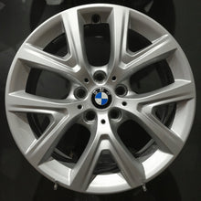 Laden Sie das Bild in den Galerie-Viewer, 4x Alufelge 17 Zoll 6.5" 5x112 39ET Glanz Silber 6856076-BM BMW F39 X1 F48 FEL5375346449cz