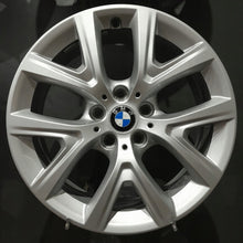 Laden Sie das Bild in den Galerie-Viewer, 4x Alufelge 17 Zoll 6.5" 5x112 39ET Glanz Silber 6856076-BM BMW F39 X1 F48 FEL5375346449cz