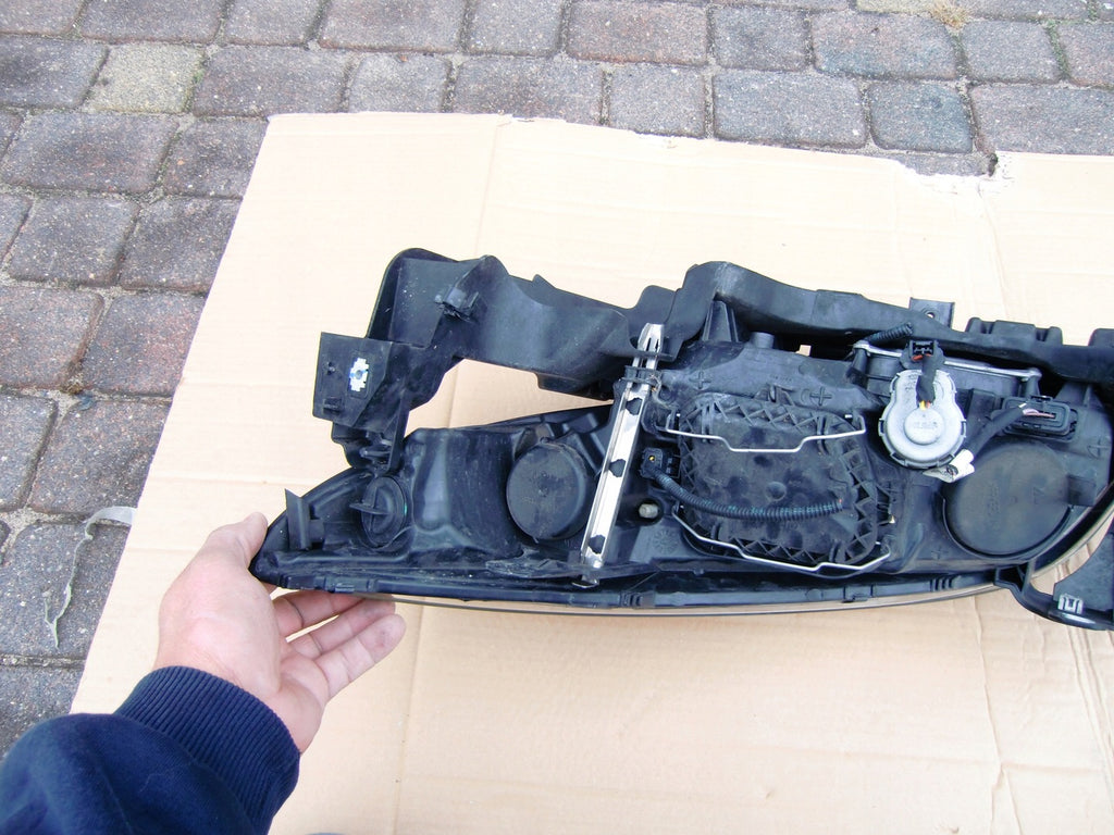 Frontscheinwerfer Renault Megane III Rechts Scheinwerfer Headlight SCH5886391199ct