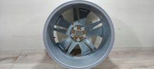 Laden Sie das Bild in den Galerie-Viewer, 1x Alufelge 19 Zoll 8.0" 5x112 45ET 5LA601025C Skoda Enyaq Iv Rim Wheel FEL9310386524ct