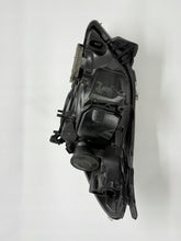 Laden Sie das Bild in den Galerie-Viewer, Frontscheinwerfer Opel Astra Xenon Rechts Scheinwerfer Headlight SCH5520417804hv