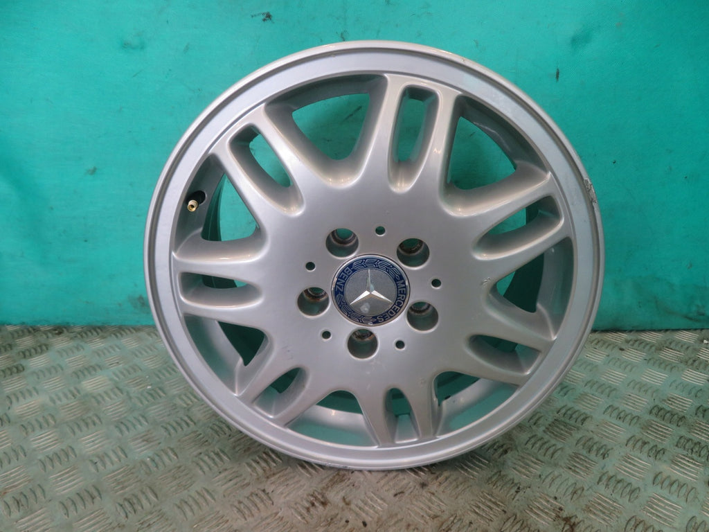 1x Alufelge 16 Zoll 6.5" 5x112 60ET A6384011802 Mercedes-Benz Viano Rim Wheel