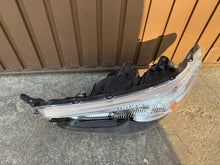 Laden Sie das Bild in den Galerie-Viewer, Frontscheinwerfer Mitsubishi Asx 467807970 Xenon Links Scheinwerfer Headlight