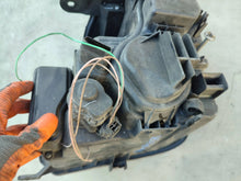 Load image into Gallery viewer, Frontscheinwerfer Renault Vel Satis 8200384024 Xenon Rechts Headlight SCH1782631407kp