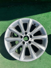 Laden Sie das Bild in den Galerie-Viewer, 1x Alufelge 17 Zoll 8.5" 5x120 37ET Silber 6791481 BMW E46 E91 E93 E90 E92 FEL8294458693dp
