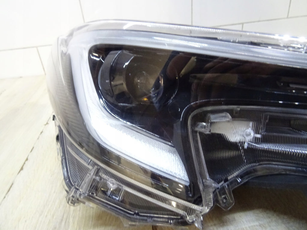 Frontscheinwerfer Toyota Corolla 8111012N70 Rechts Scheinwerfer Headlight SCH4226108077ci