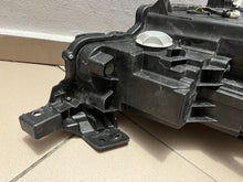 Load image into Gallery viewer, Frontscheinwerfer Mazda Bp BCJH-51040 Links Scheinwerfer Headlight SCH2547639860eb