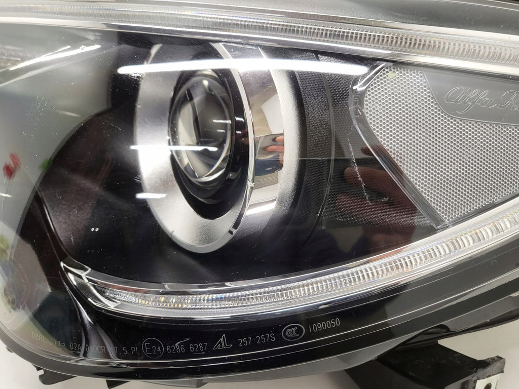 Frontscheinwerfer Alfa Romeo Stelvio 50563962 Links Scheinwerfer Headlight SCH5394693786cb
